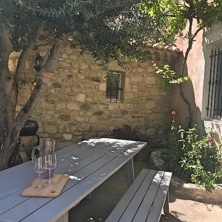 La Maison De Valaurie